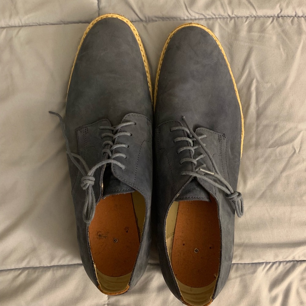 NWOT men’s blue suede Clark’s dress shoes